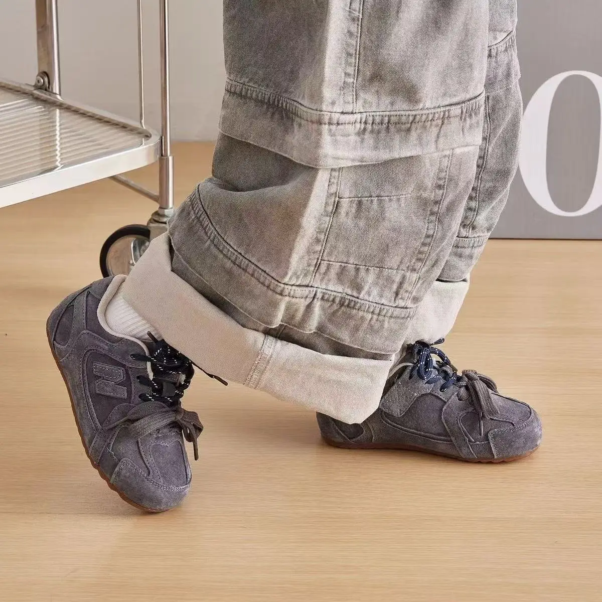 Kids Retro Suede Lace-up Sneakers Breathable Upper Non-slip Rubber Sole Casual Shoes for Toddler Boys Girls Daily Wear