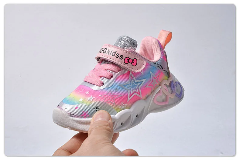 Autumn New Children's Sports Shoes Colorful Star Print Children's LED Light Shoes Soft Sole Girls Causal Sneakers 2-6 Years Old
