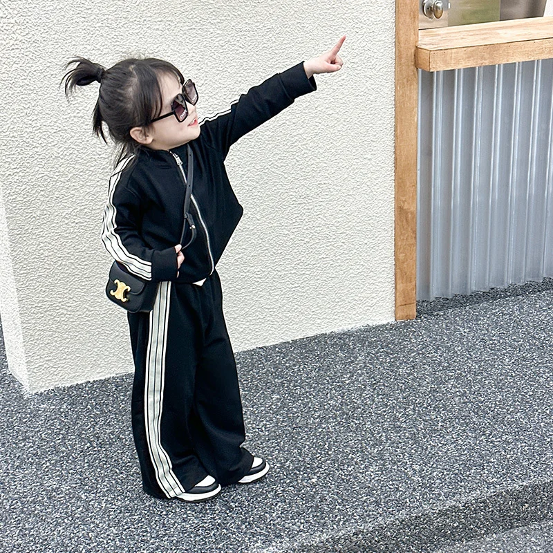 Autumn Gilrs Sports Sets Kids Striped Coats+Trousers 2Pcs New Casual Loose Outfits Children Fashion Clothes Suits 2-8 Years