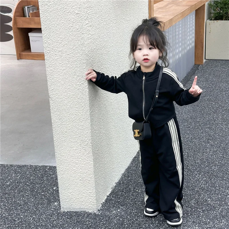 Autumn Gilrs Sports Sets Kids Striped Coats+Trousers 2Pcs New Casual Loose Outfits Children Fashion Clothes Suits 2-8 Years