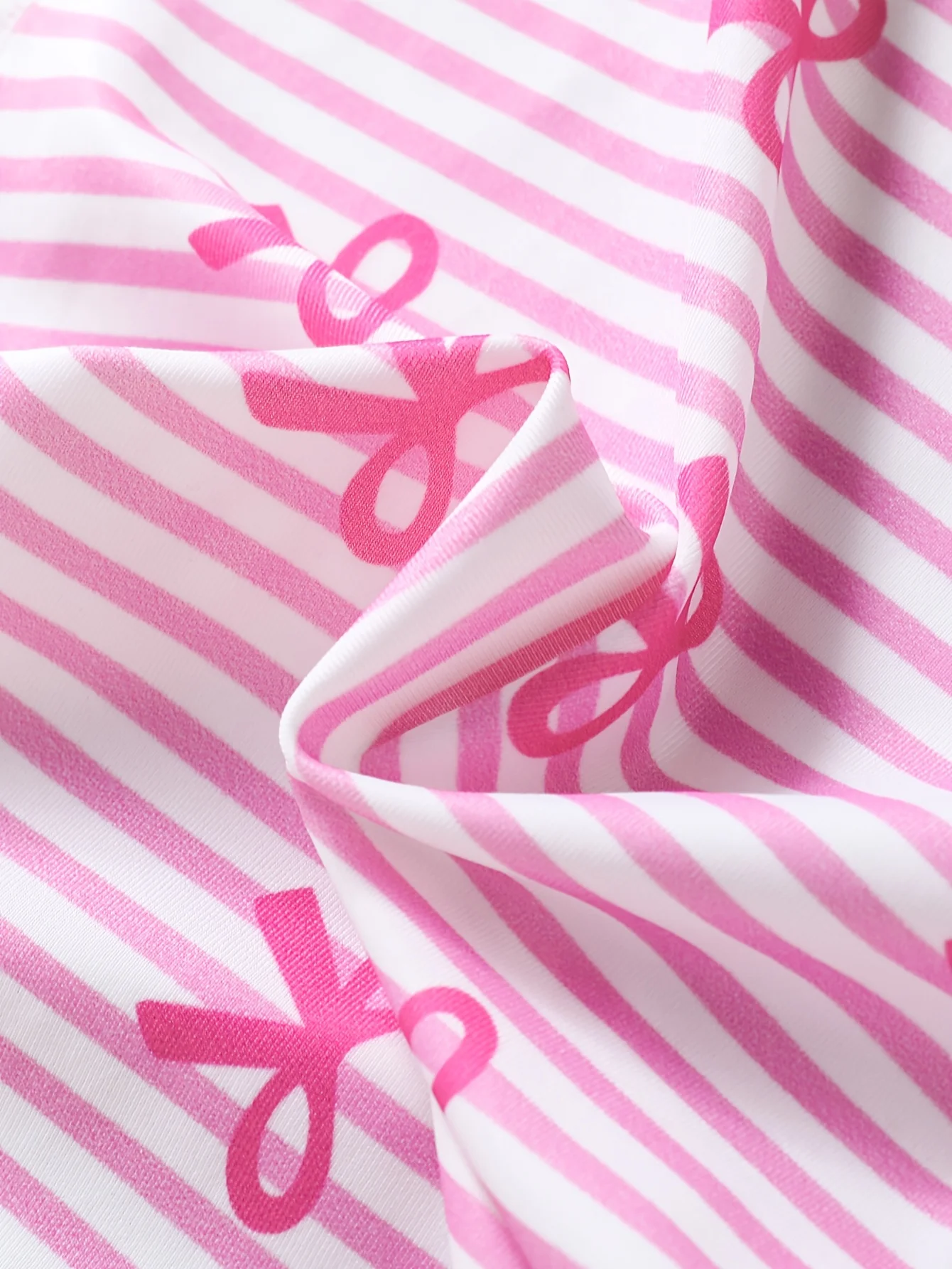 Girls' Summer Swimwear Set: Pink Bow and Striped Print Strapless One-Piece Swimsuit and Short Skirt Two-Piece Set Suitable for Girls Aged 8-12, Versatile Clothing for Beach and Pool