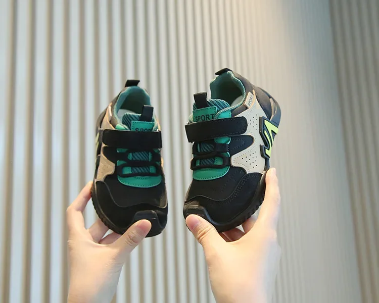 2026 Spring New Fashionable and Versatile Children's Casual Shoes for Boys and Girls Comfortable Anti slip Outdoor Running Shoes