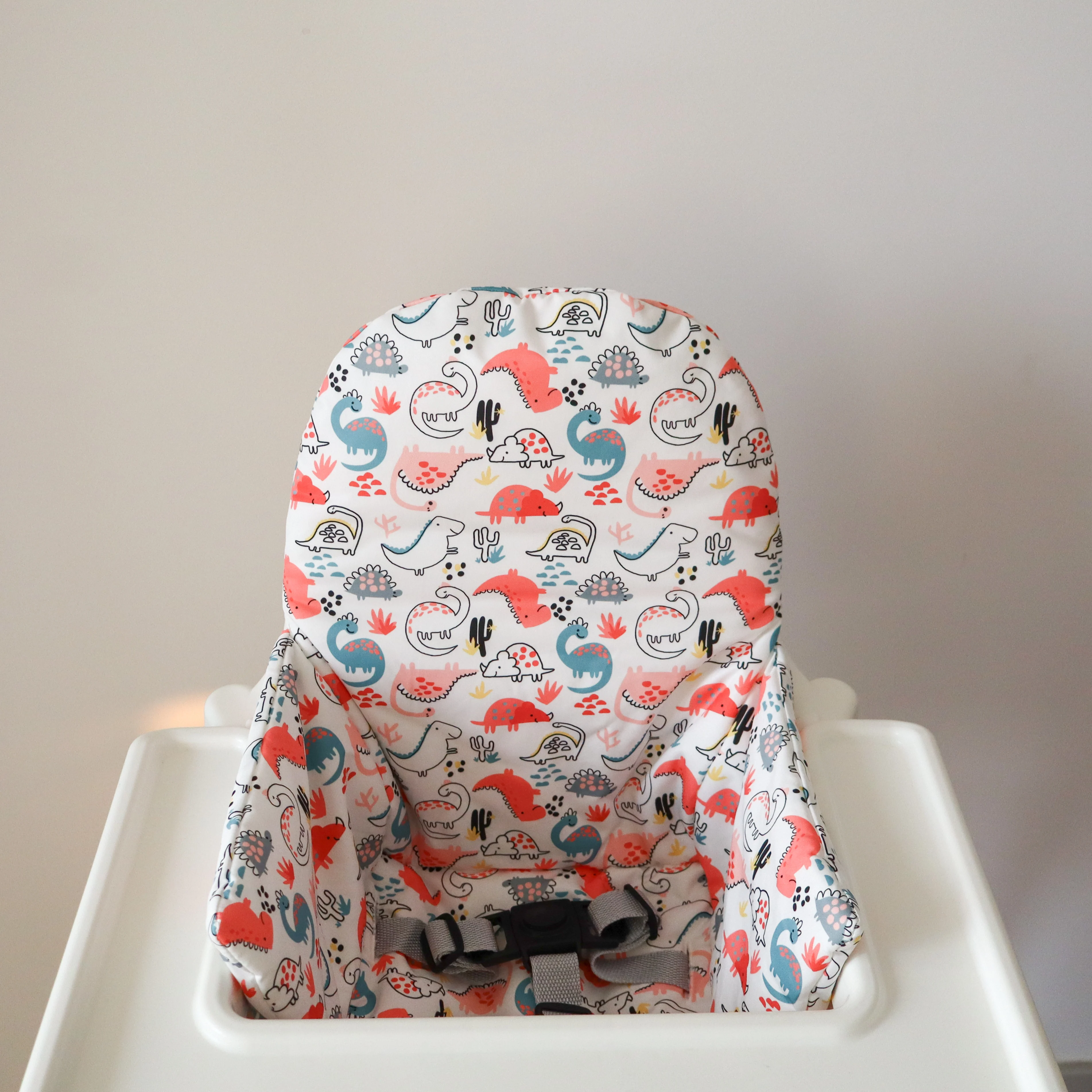1PCS Bear Dinosaur Washable Foldable Baby Highchair Cover Antilop Chair Cushion Seat Covers Soft Cushion for Baby Feeding