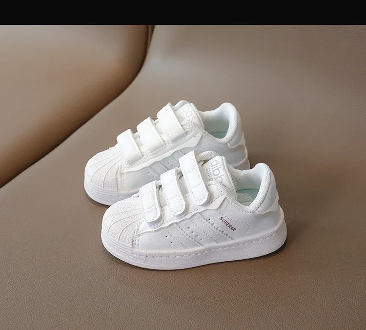 Childrens Baby Sneakers Blue Leather Boys Girls Toddler Shoes Four Seasons Models Pink Versatile Non-slip Small Kid Single Shoes