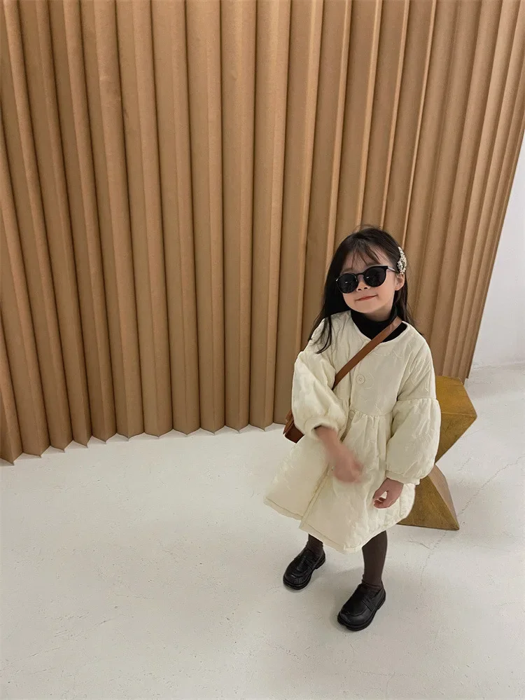 Children's Coats Autumn and Winter Coat with Floral Embroidery Puffed Sleeves Girls Coat Baby Girl Winter Clothes