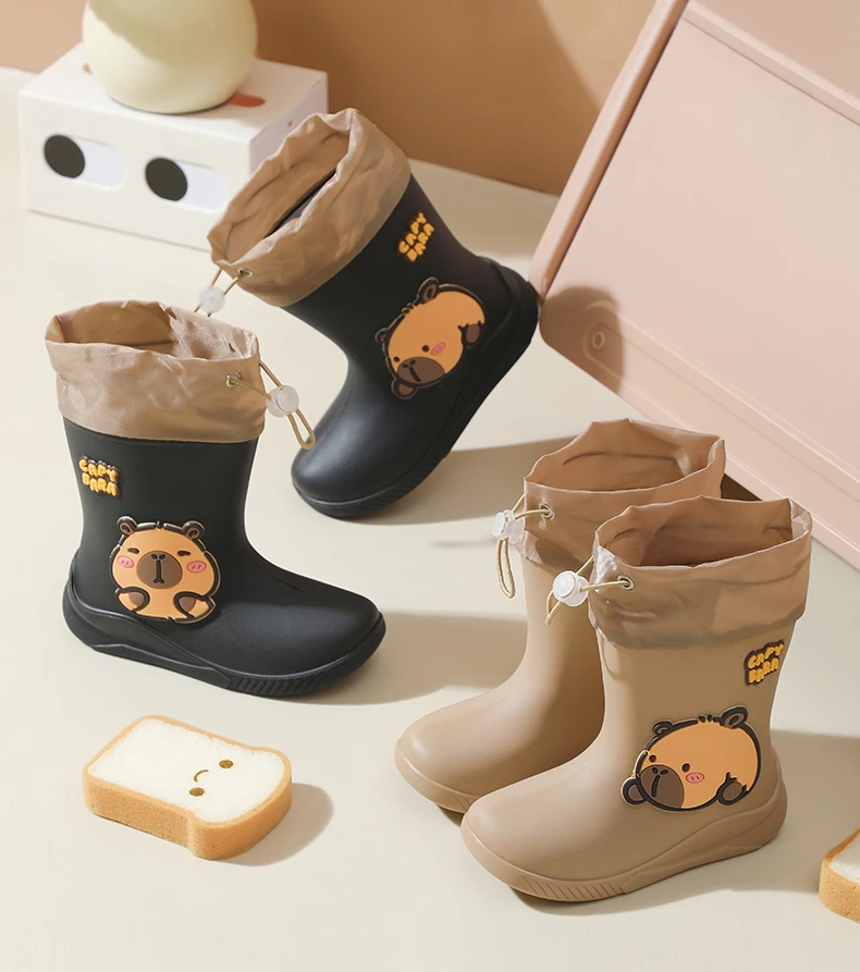 One Pair of Toddler Mid-Calf Rain Boots for Boy and Girl Comfortable Soft Sole Capybara Rubber Water Shoes Elastic Band