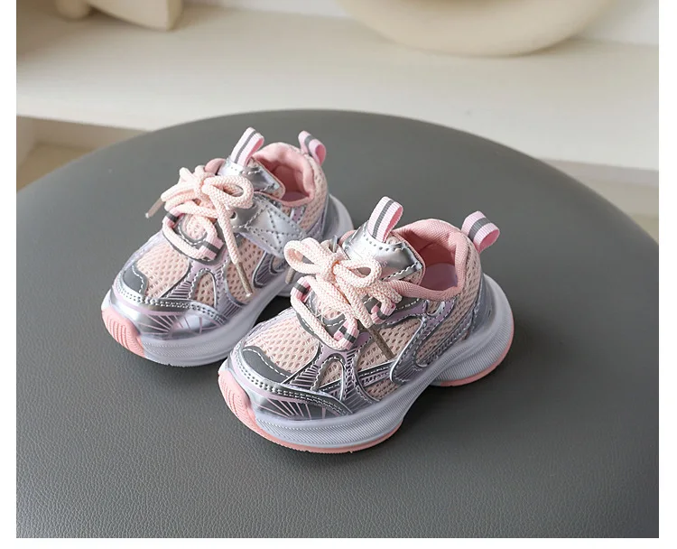 Girls' Sports Shoes 2026 New Style Soft Sole Children's Casual Shoes Fashionable Breathable Stripe Dad Shoes for Kids Boy