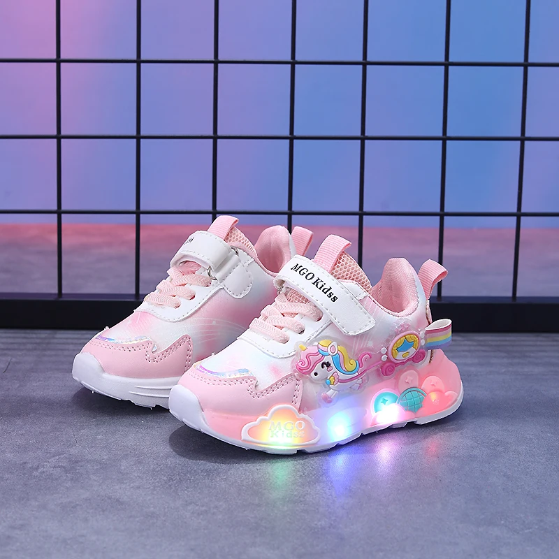 MGO Kidss Spring and Autumn New Girls' Shoes Glow Shoes Flashing Shoes rainbow Pony Daddy Shoes Children's Sports Shoes Girls so
