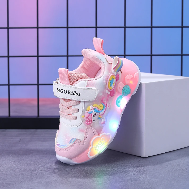 MGO Kidss Spring and Autumn New Girls' Shoes Glow Shoes Flashing Shoes rainbow Pony Daddy Shoes Children's Sports Shoes Girls so