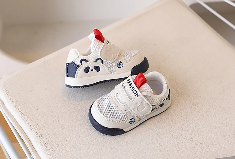 Breathable Hollow Out Mesh Toddler Shoes Soft Bottom Panda Design Girls Walking Sandals Summer New Style Toddler Girl Shoes