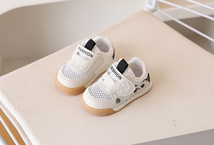 Breathable Hollow Out Mesh Toddler Shoes Soft Bottom Panda Design Girls Walking Sandals Summer New Style Toddler Girl Shoes