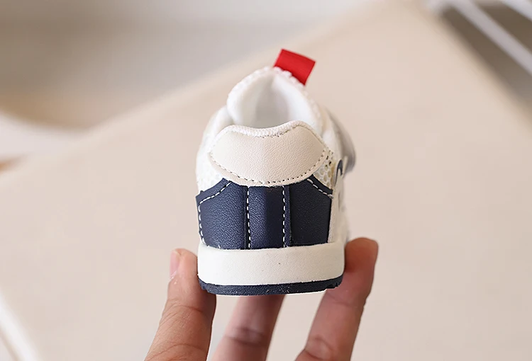Breathable Hollow Out Mesh Toddler Shoes Soft Bottom Panda Design Girls Walking Sandals Summer New Style Toddler Girl Shoes