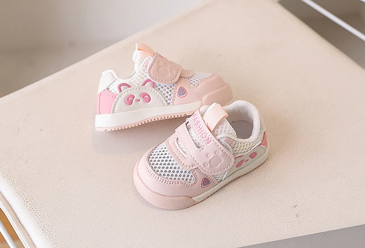 Breathable Hollow Out Mesh Toddler Shoes Soft Bottom Panda Design Girls Walking Sandals Summer New Style Toddler Girl Shoes