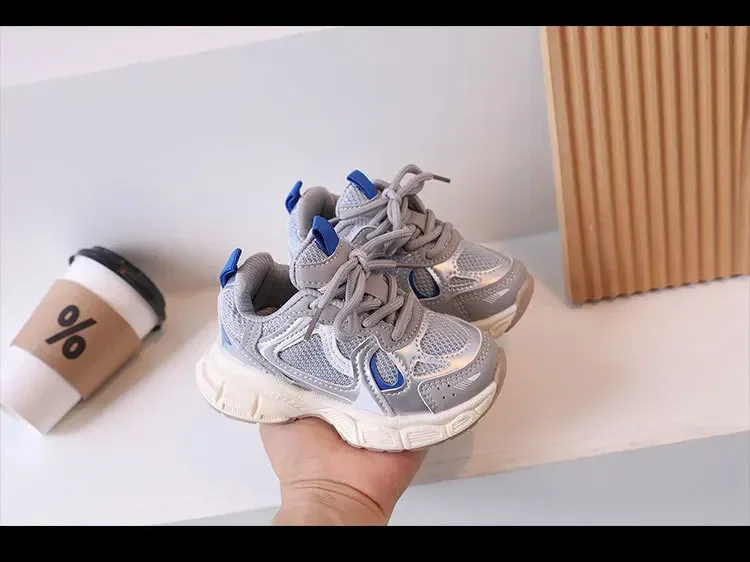 Kids Casual Running Shoes with Thick Soles Boys Girls Fashion Versatile Sports Shoes 2026 New Children Mesh Breathable Sneakers