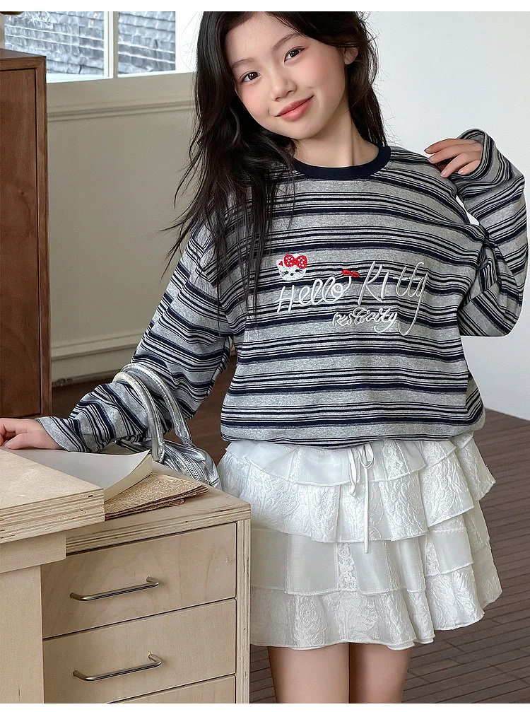 Girls' T-shirt Spring and Autumn Style Western Style Girls' Big Kids Striped Long Sleeve Loose Bottom Shirt Children's Super Bea