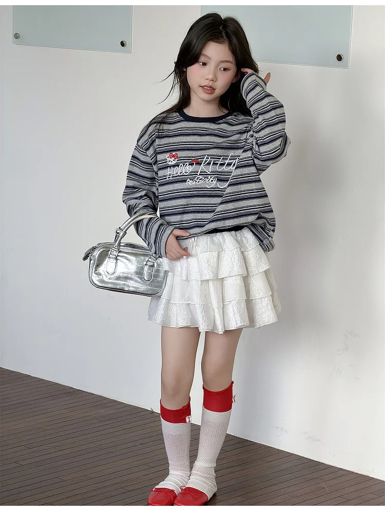 Girls' T-shirt Spring and Autumn Style Western Style Girls' Big Kids Striped Long Sleeve Loose Bottom Shirt Children's Super Bea