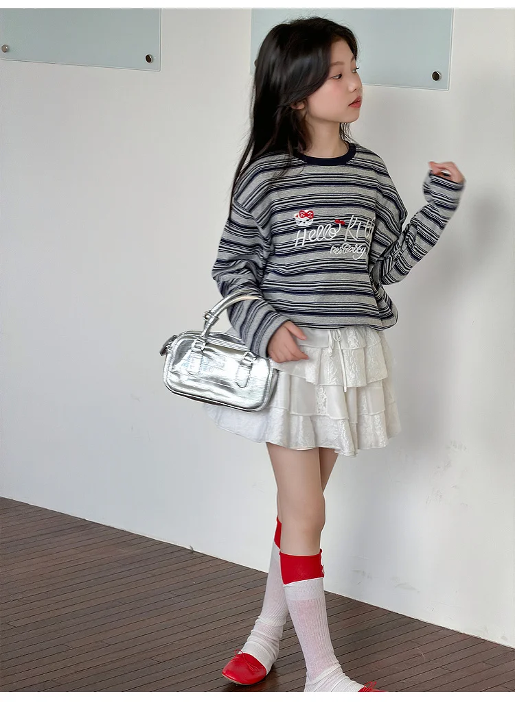 Girls' T-shirt Spring and Autumn Style Western Style Girls' Big Kids Striped Long Sleeve Loose Bottom Shirt Children's Super Bea