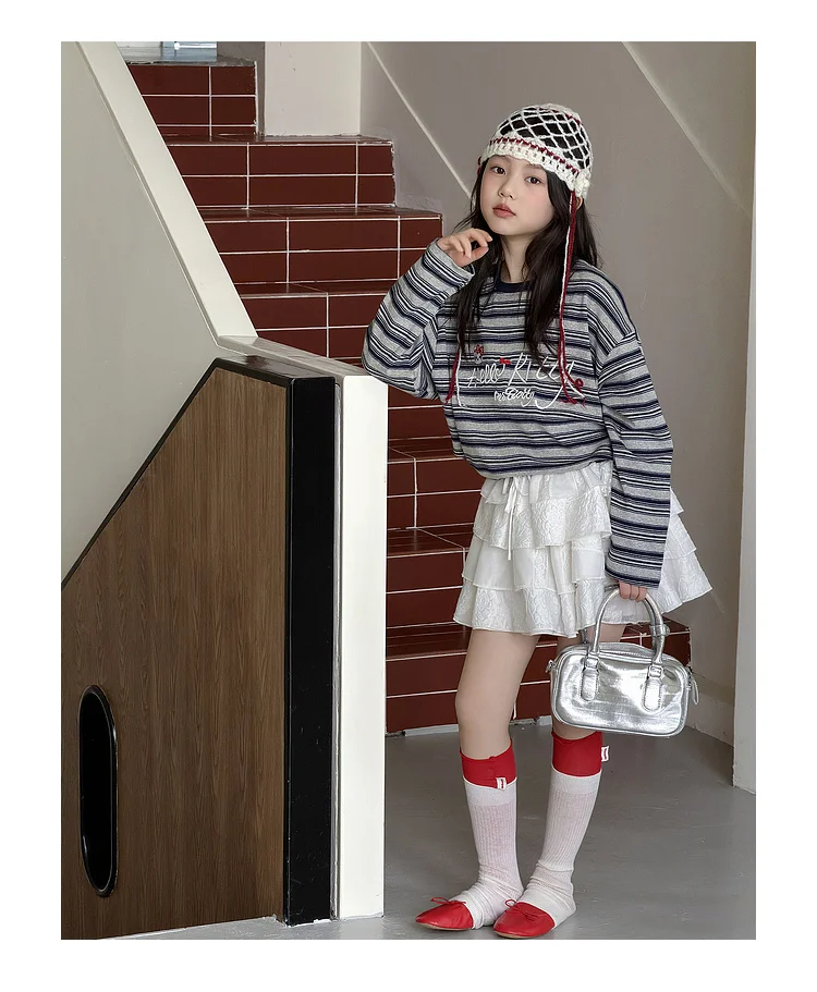 Girls' T-shirt Spring and Autumn Style Western Style Girls' Big Kids Striped Long Sleeve Loose Bottom Shirt Children's Super Bea