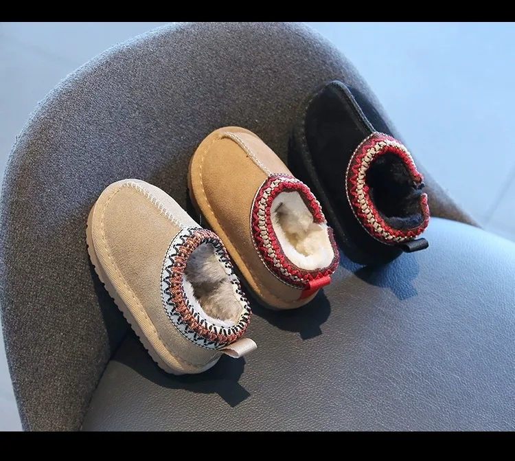 Baby Warm Casual Flat Low Top Snow Boots 2025 Winter Fashion Childrens' Concise Soft Soled Comfortable Non Slip Cotton Shoes