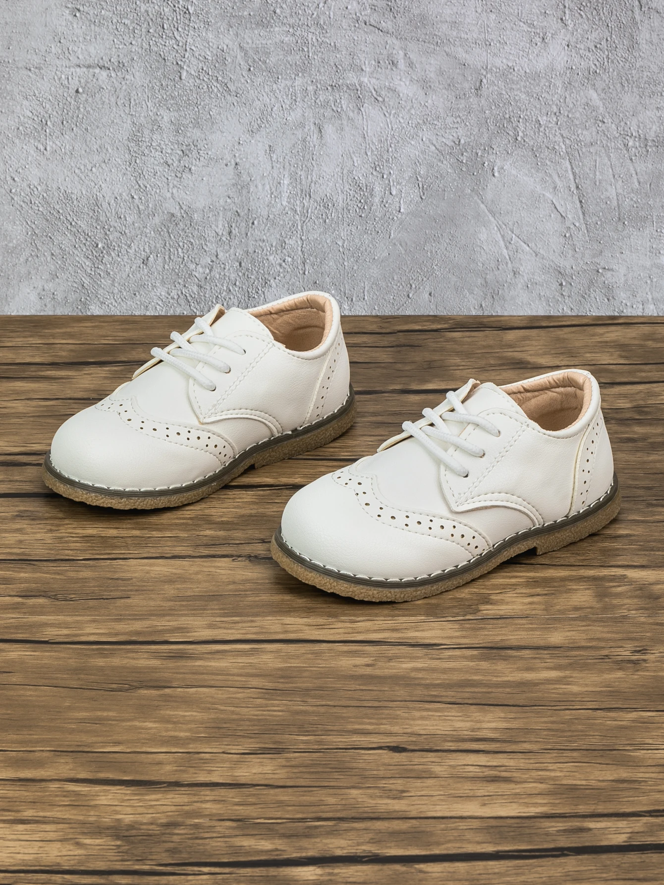 Four Seasons New Children's Leather Shoes Lace-Up Fashion Casual Sneakers Versatile Anti-Slip Waterproof Young Children's Shoes