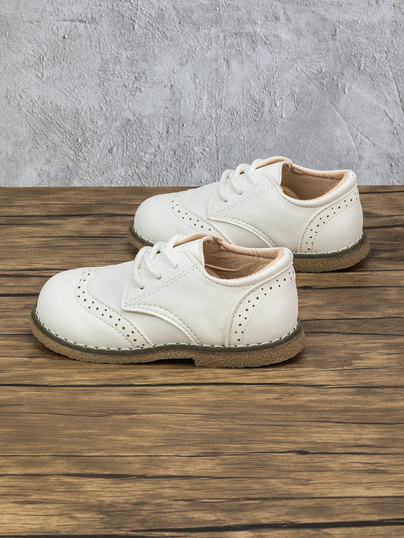 Four Seasons New Children's Leather Shoes Lace-Up Fashion Casual Sneakers Versatile Anti-Slip Waterproof Young Children's Shoes
