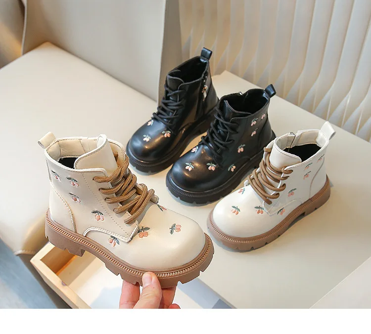 Girl's Ankle Boot Sweet Fashion Embroider Children Spring Autumn Leather Boots Causal Versatile Kid Princess Shorts Single Boots