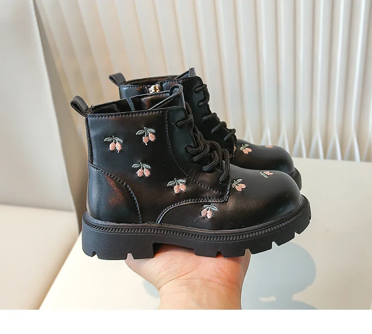 Girl's Ankle Boot Sweet Fashion Embroider Children Spring Autumn Leather Boots Causal Versatile Kid Princess Shorts Single Boots