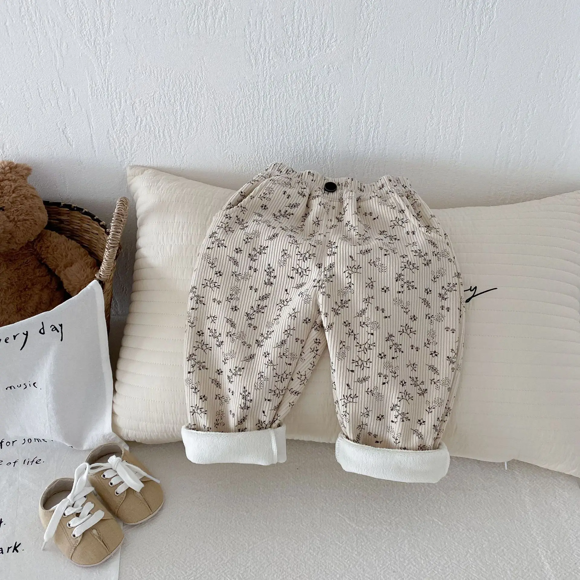 Winter 0-5Y Baby Boys Girls Corduroy Pants Fleece Lined Leopard Floral Print Wide Leg Trousers Warm Soft Children Clothing