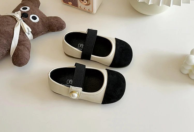 Girl Leather Shoes 2026 Autumn New Brand Girl Shoes French Princess Shoe Elegant Mary Jane Shoe Soft Sole Party Dresses for Girl