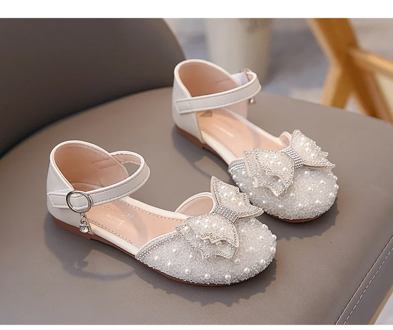 2026 Summer Girls Sandals Fashion Sequins Rhinestone Bow Girls Princess Shoes Baby Girl Shoes Flat Heel Sandals Size 23-35
