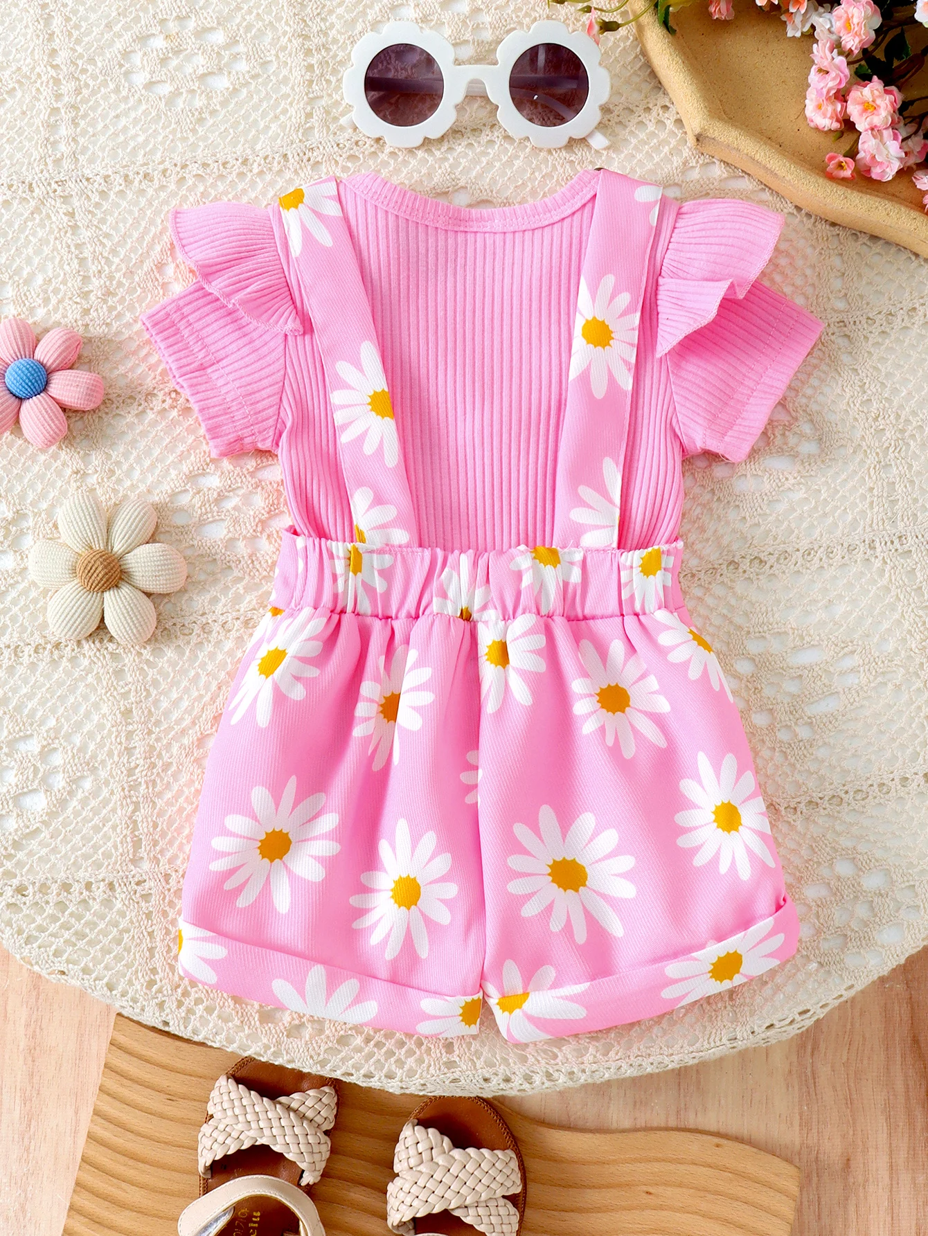2pcs Cross-border Summer New Girl Sweet and Cute 1-7 Years Old Top Short-Sleeved Shirt + Printed Bib Pants
