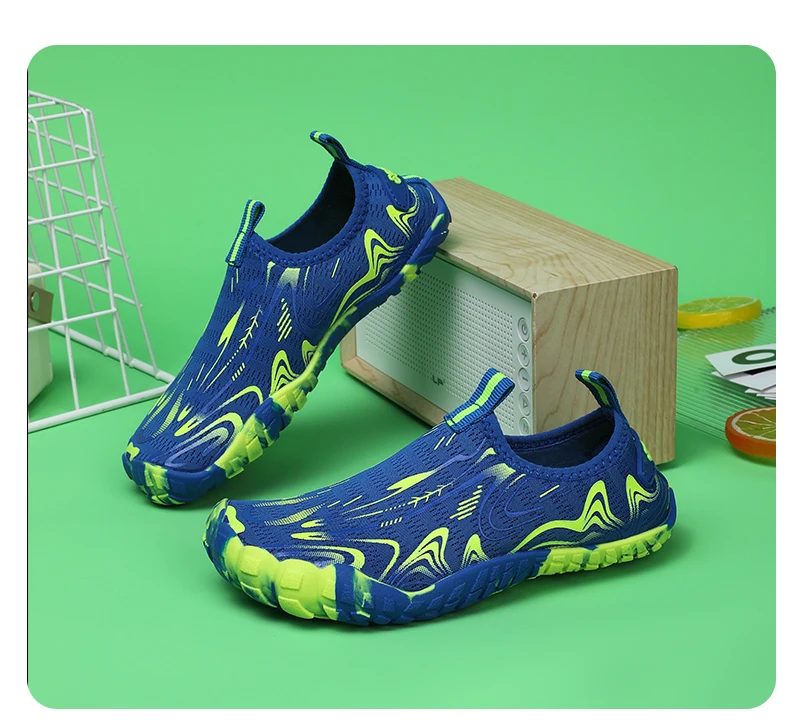 Boys Girls Aqua Shoes Kids Quick Drying Sneakers Drainage Design Hiking Wading Water Shoes Children Mesh Swimming Beach Barefoot