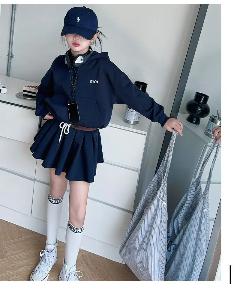 Girls Autumn Casual Outfit Set Two-Piece Long-Sleeve Top + Short Skirt Set Children's Clothing Set Suitable for Girls Aged 7-17