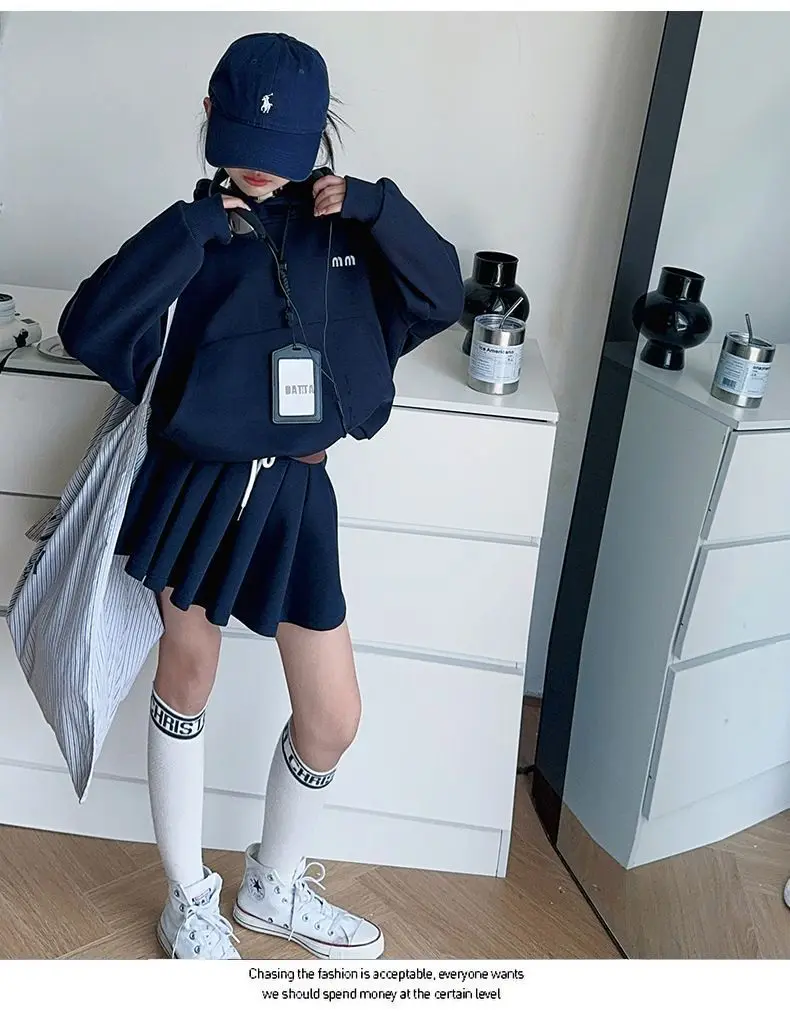 Girls Autumn Casual Outfit Set Two-Piece Long-Sleeve Top + Short Skirt Set Children's Clothing Set Suitable for Girls Aged 7-17