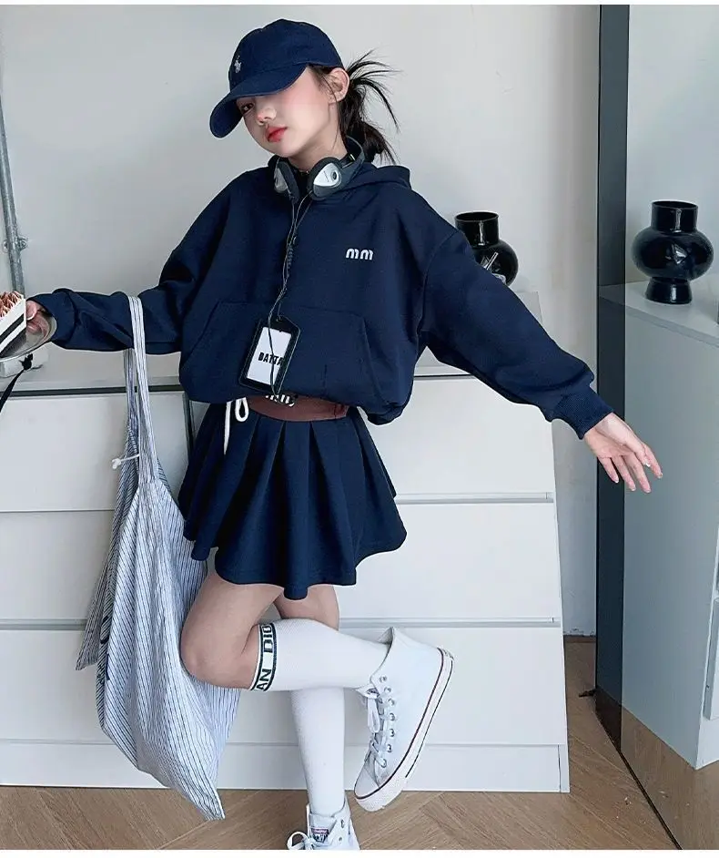 Girls Autumn Casual Outfit Set Two-Piece Long-Sleeve Top + Short Skirt Set Children's Clothing Set Suitable for Girls Aged 7-17