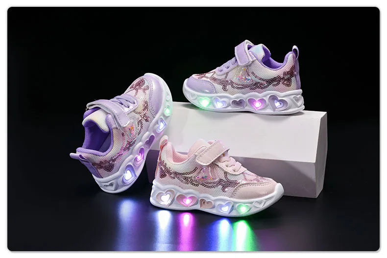 New LED Children Cute Cartoon Sequin Casual Sneaker for Children Shoes Girl Mesh Breathable Lighting Shoes Baby Illuminated Shoe