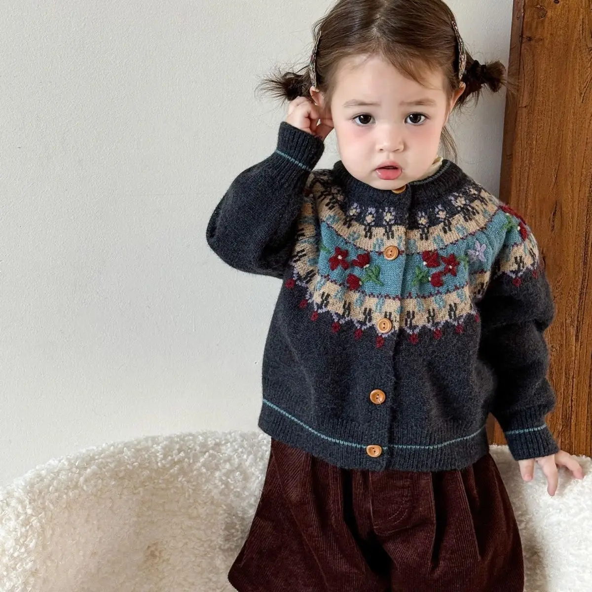 Girls' Sweater Coat for Autumn, Stylish and Super Cute Children's Knitted Cardigan, Baby Girl's Clothing