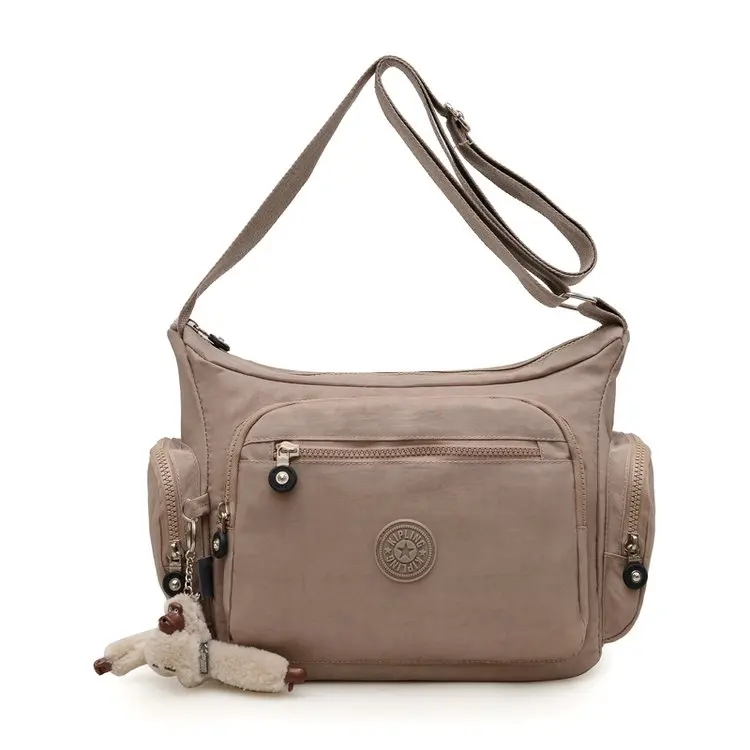Unique Commuter Diaper Bag Ladies Messenger Bag Solid Color Leather Designer Paris Fashion Popular Classic
