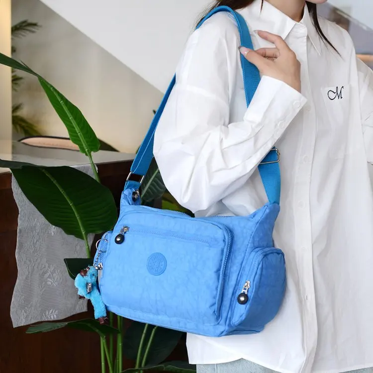 Unique Commuter Diaper Bag Ladies Messenger Bag Solid Color Leather Designer Paris Fashion Popular Classic
