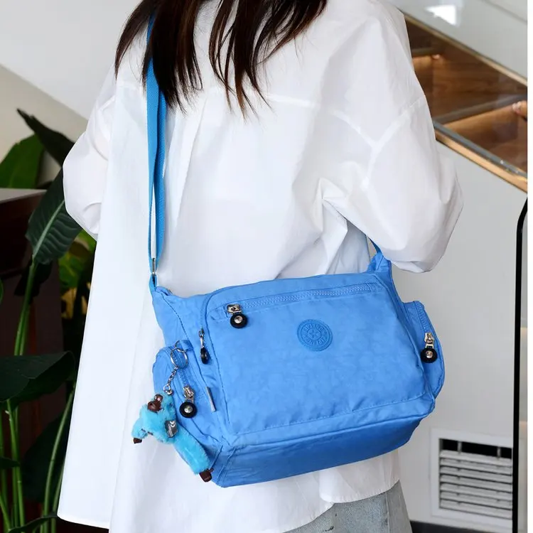 Unique Commuter Diaper Bag Ladies Messenger Bag Solid Color Leather Designer Paris Fashion Popular Classic
