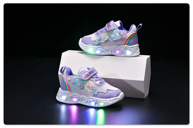 2026 New Kids Casual Shoes Girls Led Light Cartoon PU Leather Fashion Sport Flat Bottom Shoes Breathable Purple Pink Size 21-30