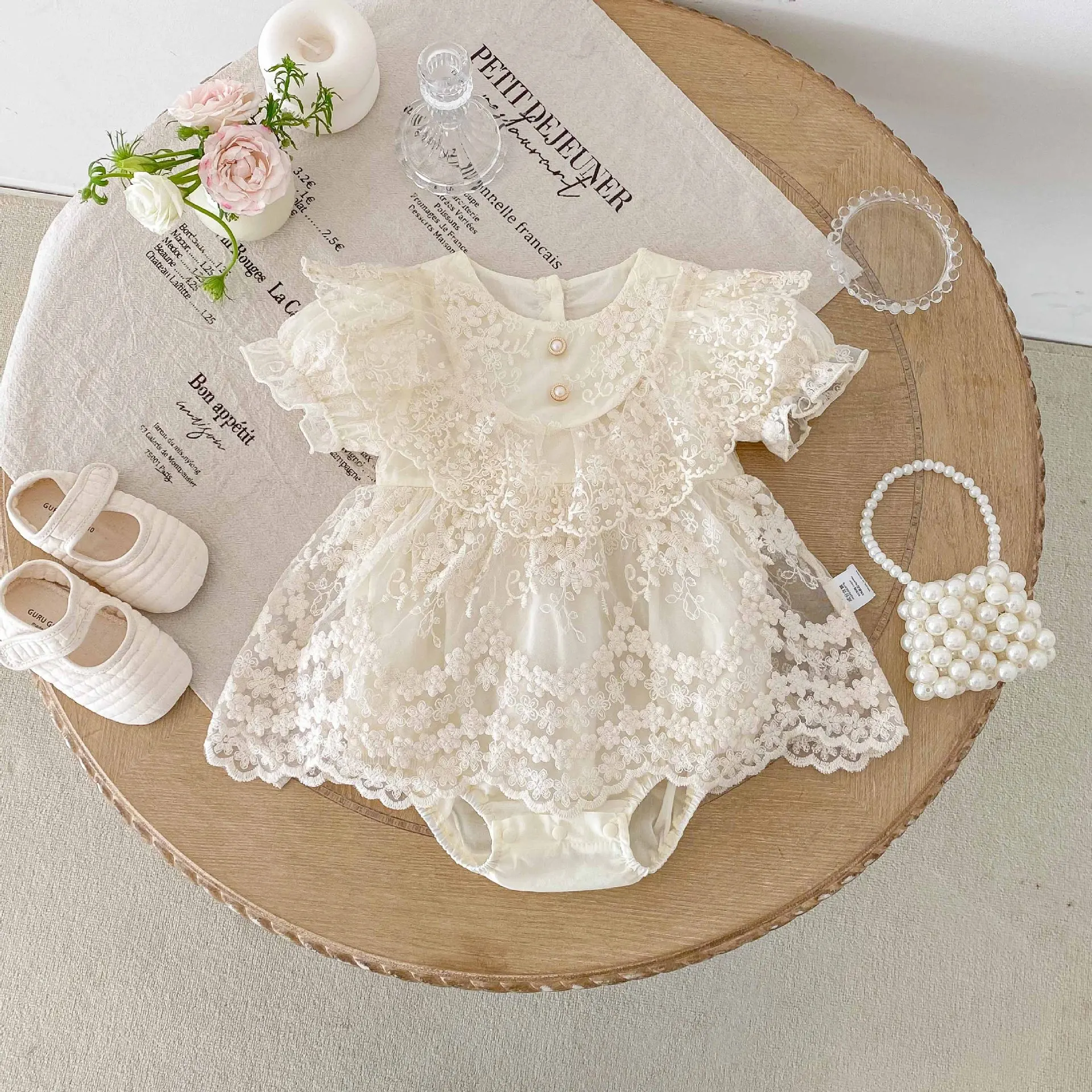 2026 Baby Girl Princess Dress 0-24M Vintage Lace Embroidered Ruffled Collar Romper Dress with Snap Closure Formal Party Dress