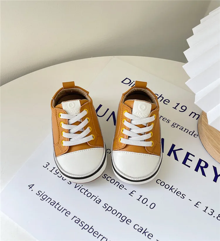New Spring/Autumn Baby Shoes Leather Toddler Boys Barefoot Shoe Soft Sole Girls Outdoor Tennis Fashion Little Kids Sneakers