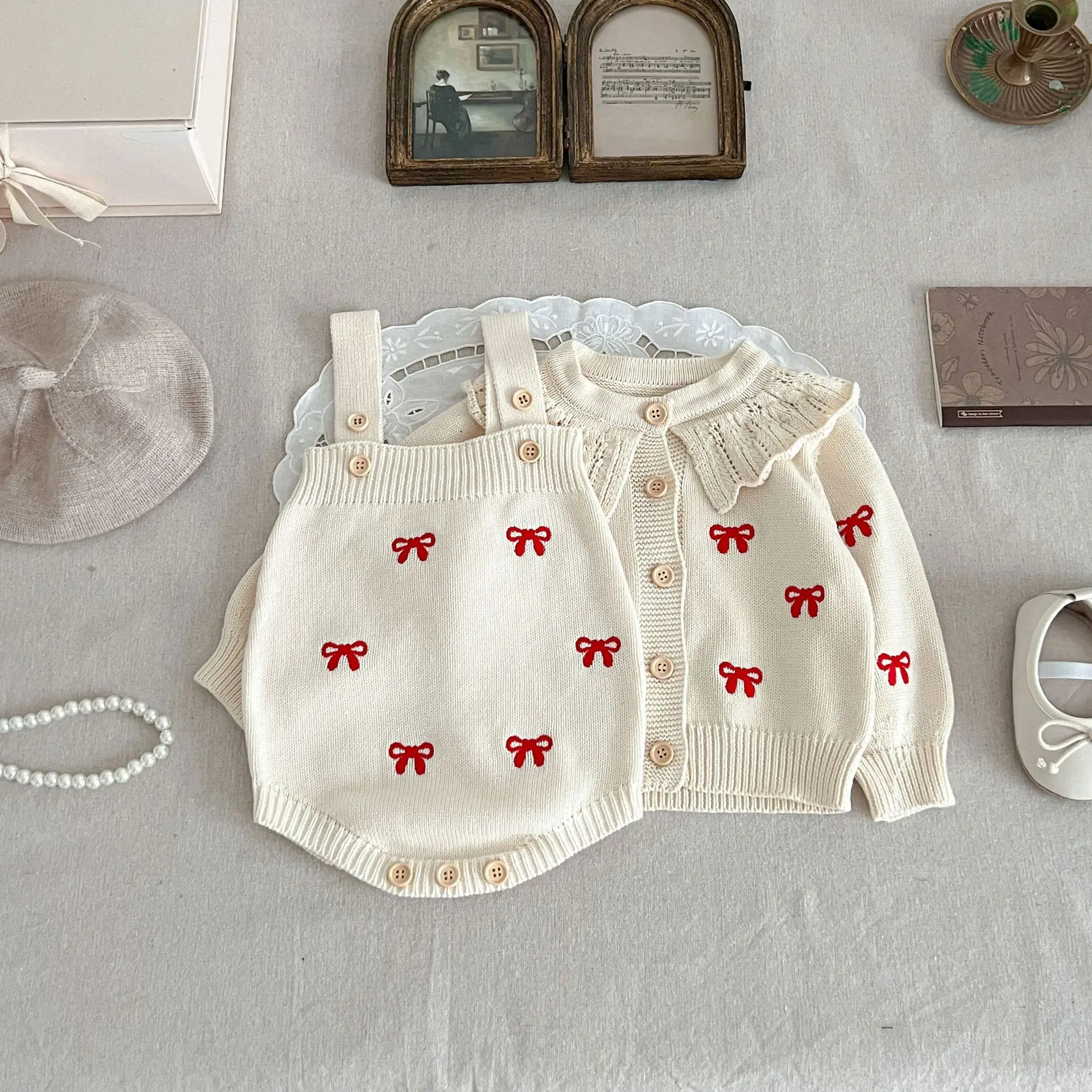 Autumn Winter Newborn Infant Baby Girls Romper Knitting Embroidery Coat Rompers Kids Onepiece Fashion Baby Clothing