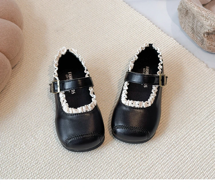 2025 New Children's Flats Simple Lolita Girls Princess Leather Shoes Walking Versatile Sweet Pleated Kids Causal Fashion Shoes