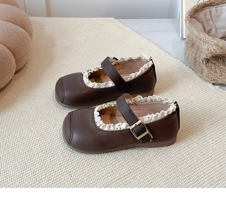 2025 New Children's Flats Simple Lolita Girls Princess Leather Shoes Walking Versatile Sweet Pleated Kids Causal Fashion Shoes