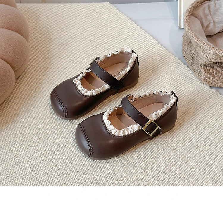 2025 New Children's Flats Simple Lolita Girls Princess Leather Shoes Walking Versatile Sweet Pleated Kids Causal Fashion Shoes