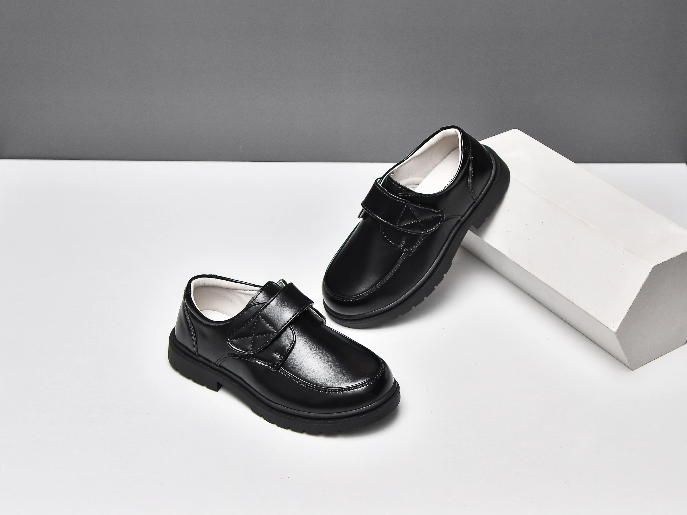 Children's Black Lether Shoes for Ages 3-15, Anti-Slip Breathable Soft Sole, Perfect for School, Outdoor Daily, Weddings.