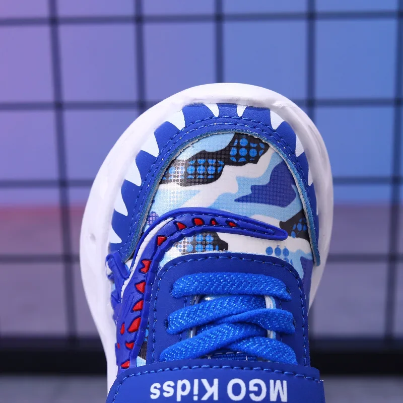 2026 New Boys Led Lighted Shoes Fashion Mickey Children's Casual Sneakers Kids Luminous Shoes Sport Shoes Lighted Shoes