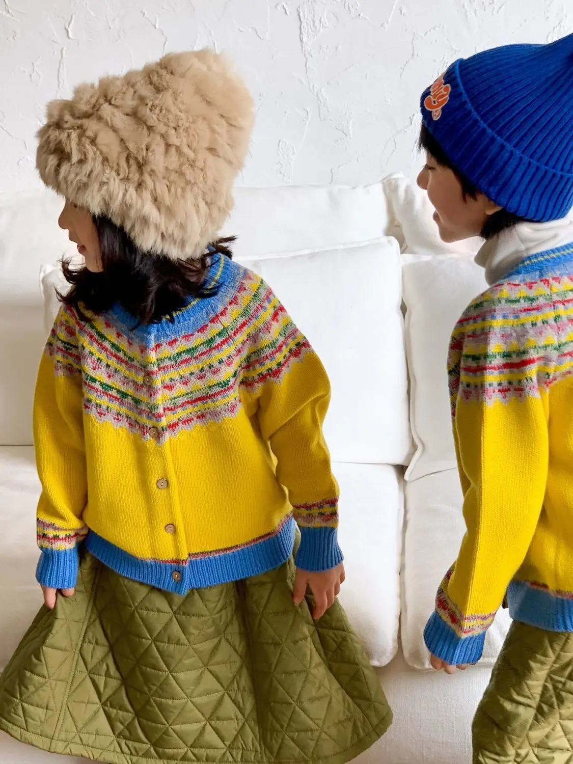 Korean Style Children's Clothing2026New Winter Vintage Fair Isle Jacquard Knit Cardigan for Girls